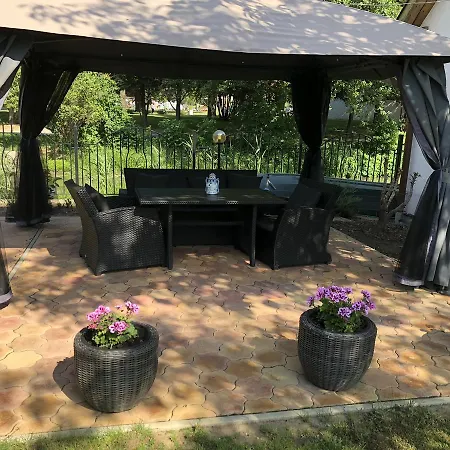 Regina Delux Apartman Gyula Exterior photo