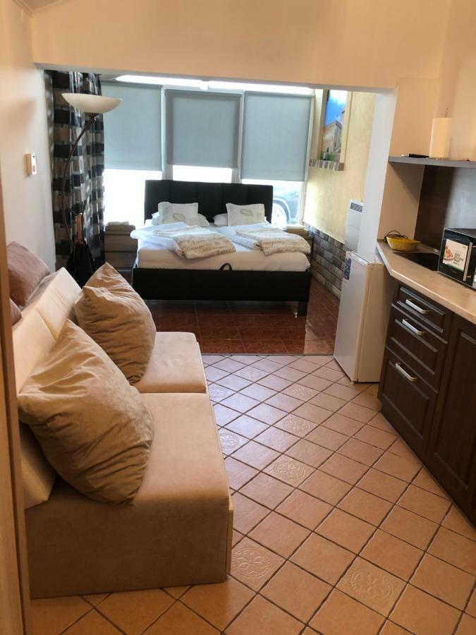 Regina Delux Apartment